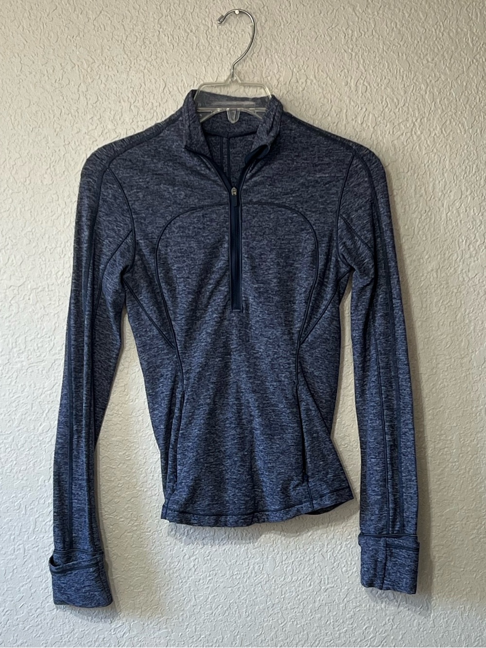 Lululemon Run Briskly 1/2 Zip Pullover Heathered Cadet Thumbholes Pockets Size 2